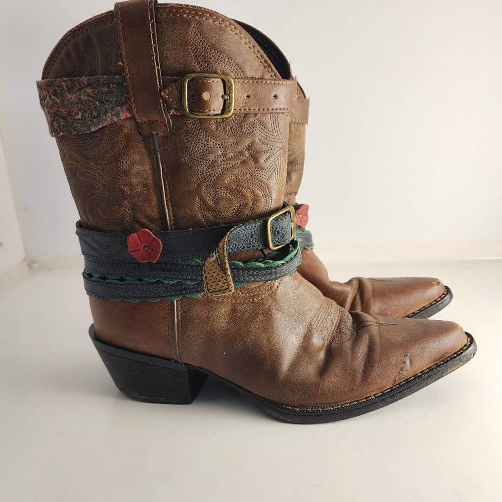 Durango Crush brown pointed toe boots